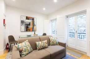 Sweet Porto downtown Loft with balcony